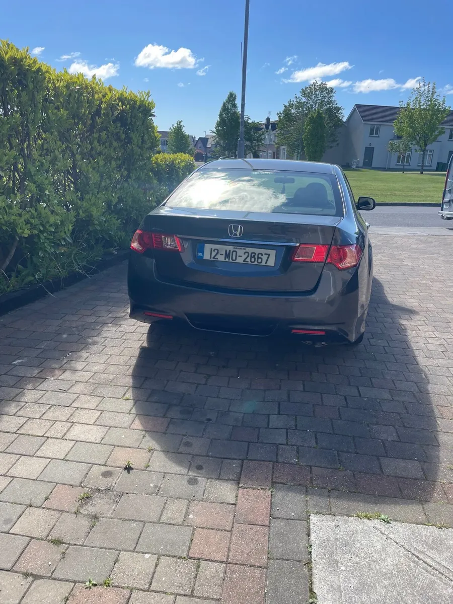 Honda Accord 2012 - Image 3