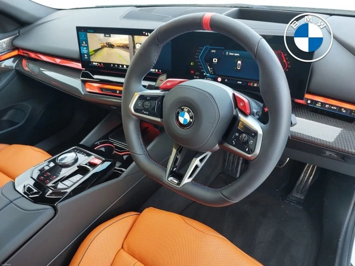 BMW M5 Saloon - Image 6