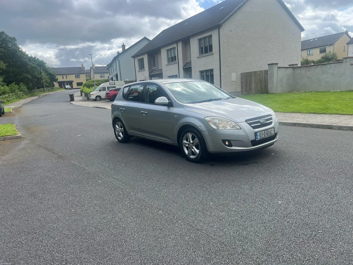 2007 Kia ceed (new nct+tax)low milage - Image 2