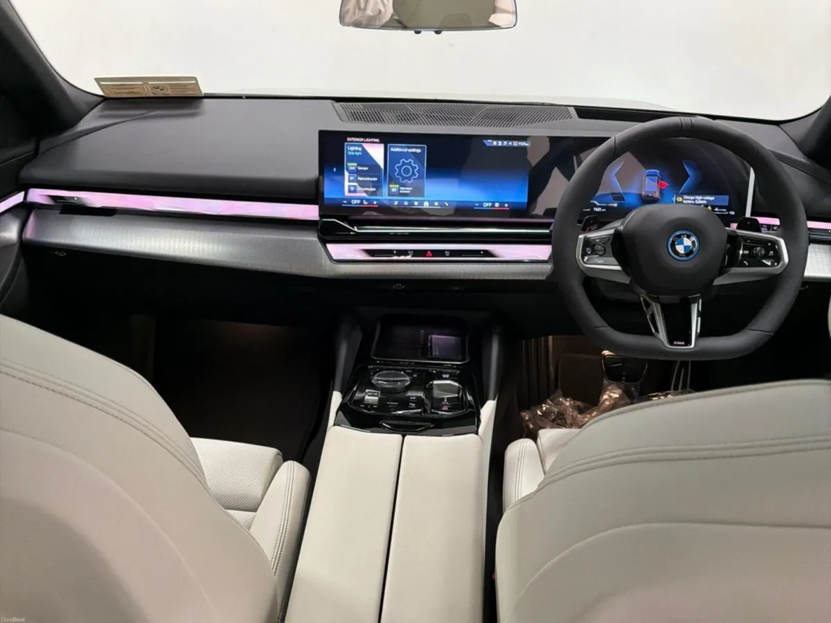BMW 5-Series 530e M Sport Pro IMMEDIATE DELIVERY - Image 4