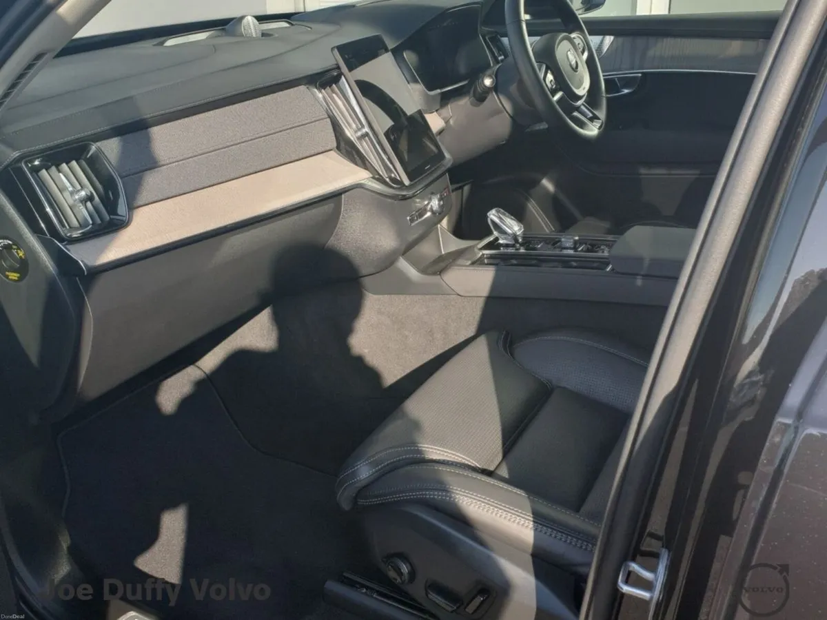 Volvo XC90 Xc90 Ultra T8 Phev Awd Auto  Ultra  Rec - Image 2