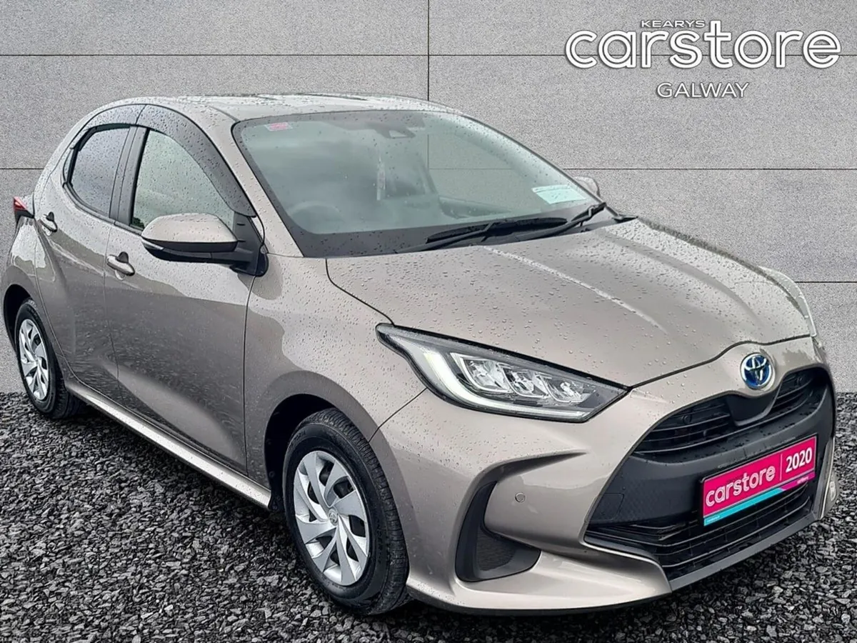 Toyota Yaris Hybrid - Image 1