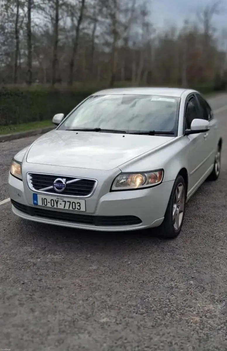 2010 Volvo S40 NCT 05/27 Mint condition!! - Image 2