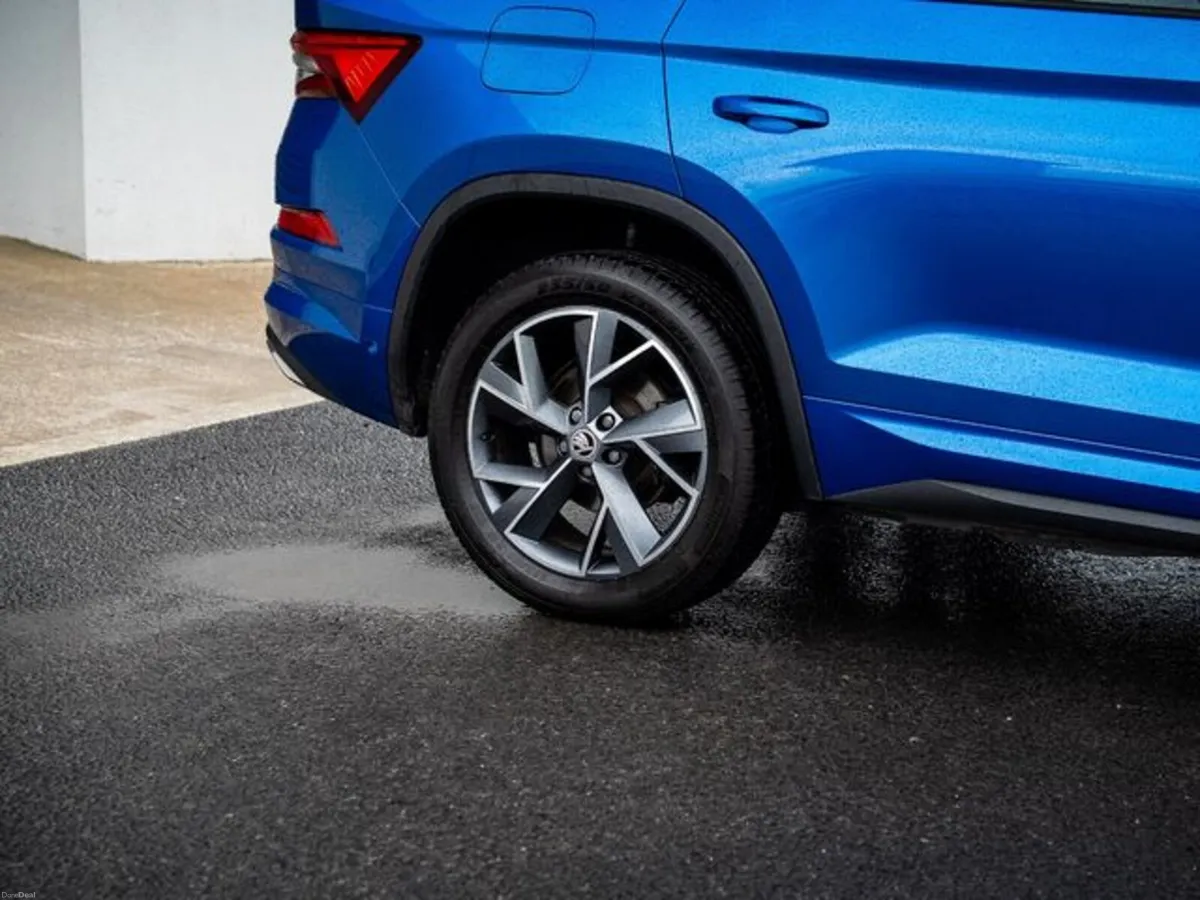 Skoda Kodiaq 7S Sportline DSG 4X4 5DR - Image 3