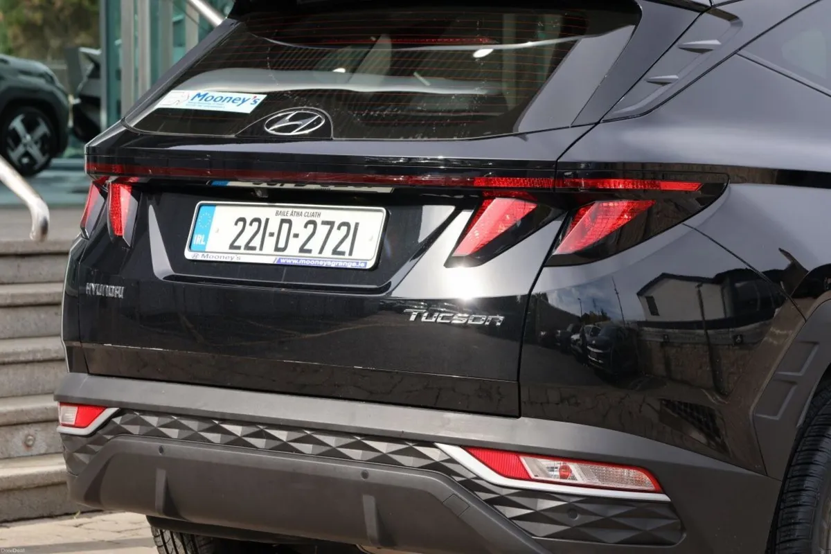 Hyundai Tucson 2WD Executive - Image 4