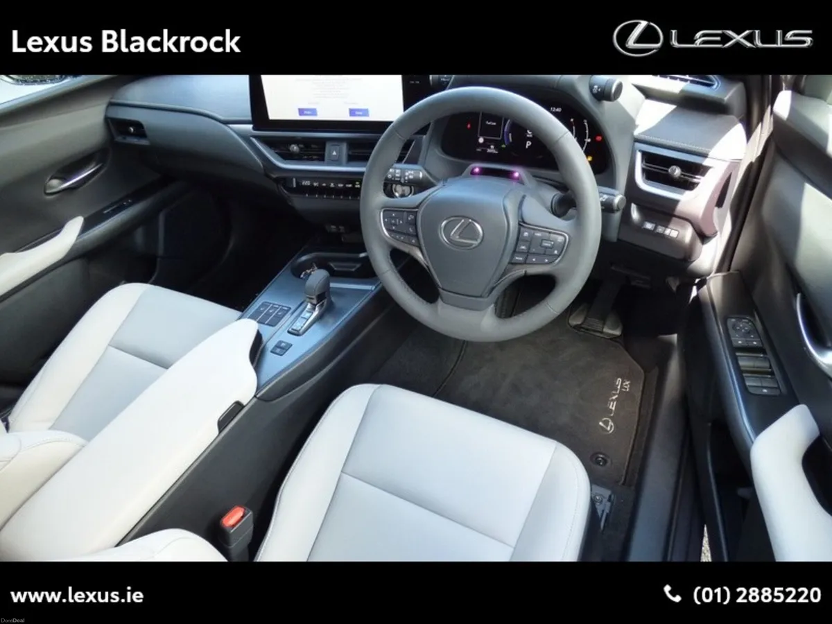 Lexus UX 300h Hybrid F Sport Design - Image 2