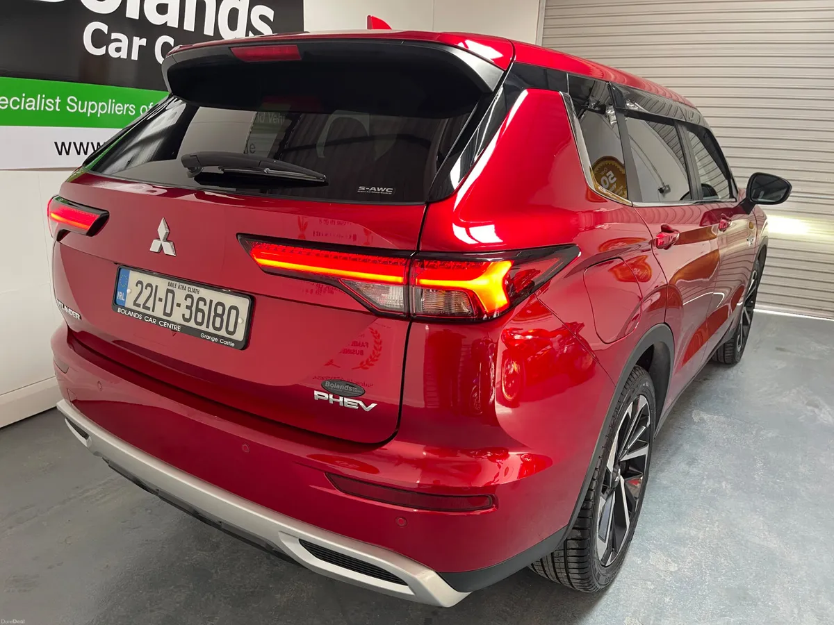 2022 Mitsubishi Outlander Hybrid 2.4 Phev 5 Seats - Image 6