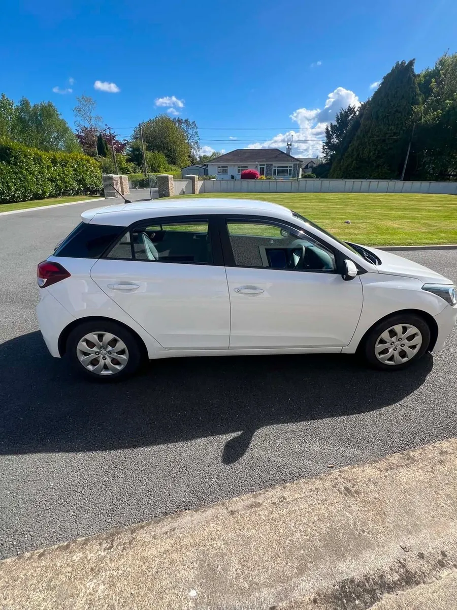Hyundai i20 - Image 1