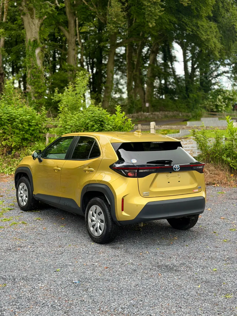 Toyota Yaris Cross Hybrid | 2022 | 222 Automatic - Image 6