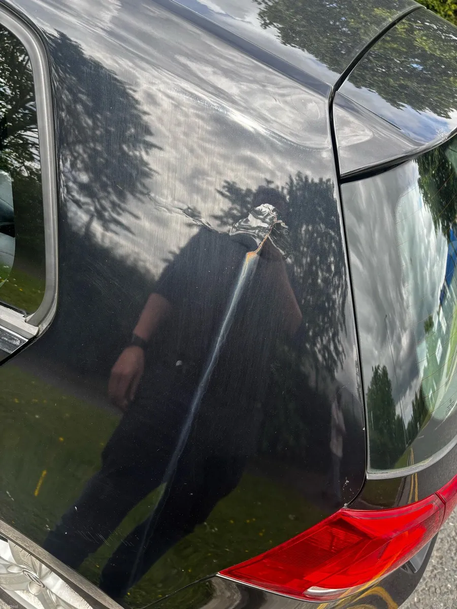 Volkswagen Golf - Image 4