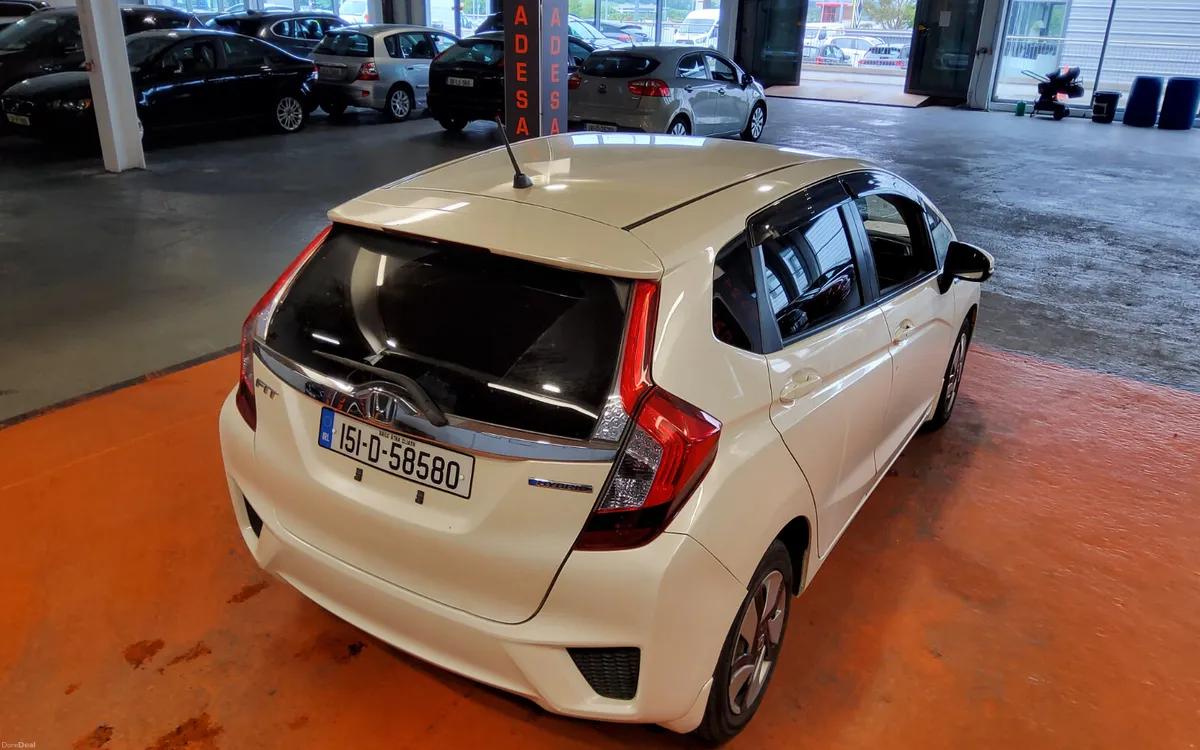 Honda Fit 2015 - Image 3