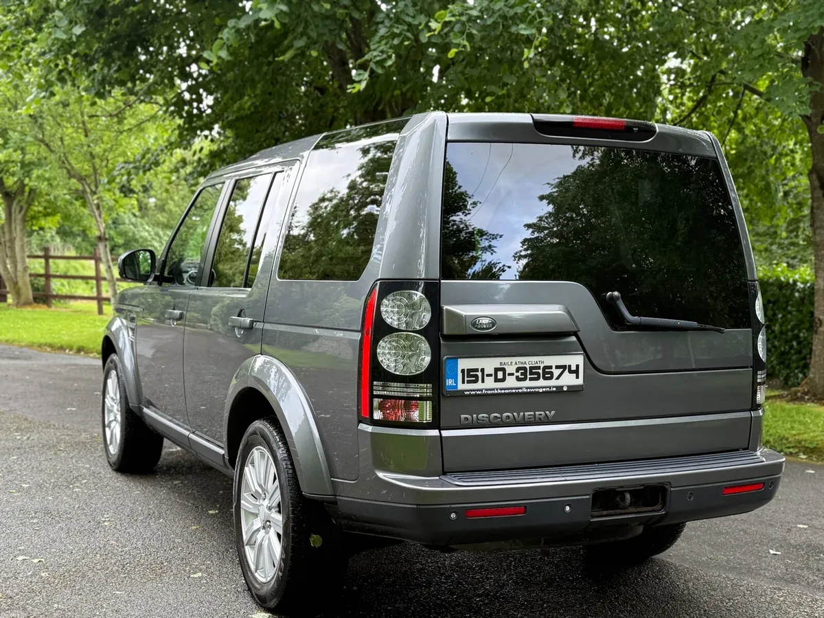 2015 Land Rover  Discovery - Image 3