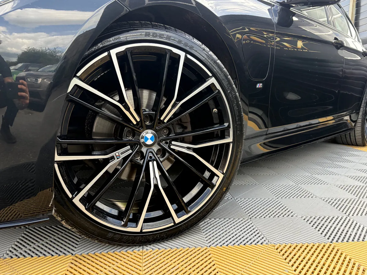 BMW 330E M Sport - Image 2