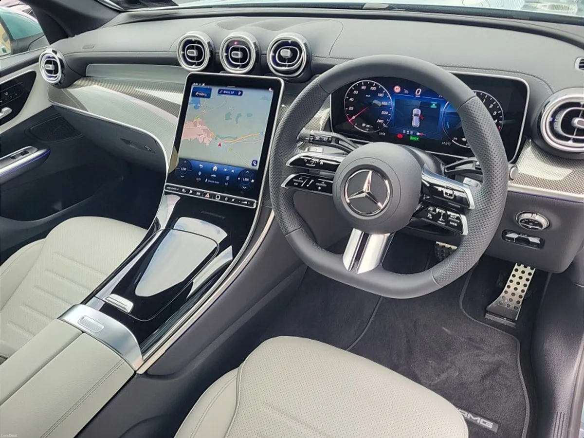 Mercedes-Benz GLC GLC300de PHEV 4MATIC AMG LINE PL - Image 2