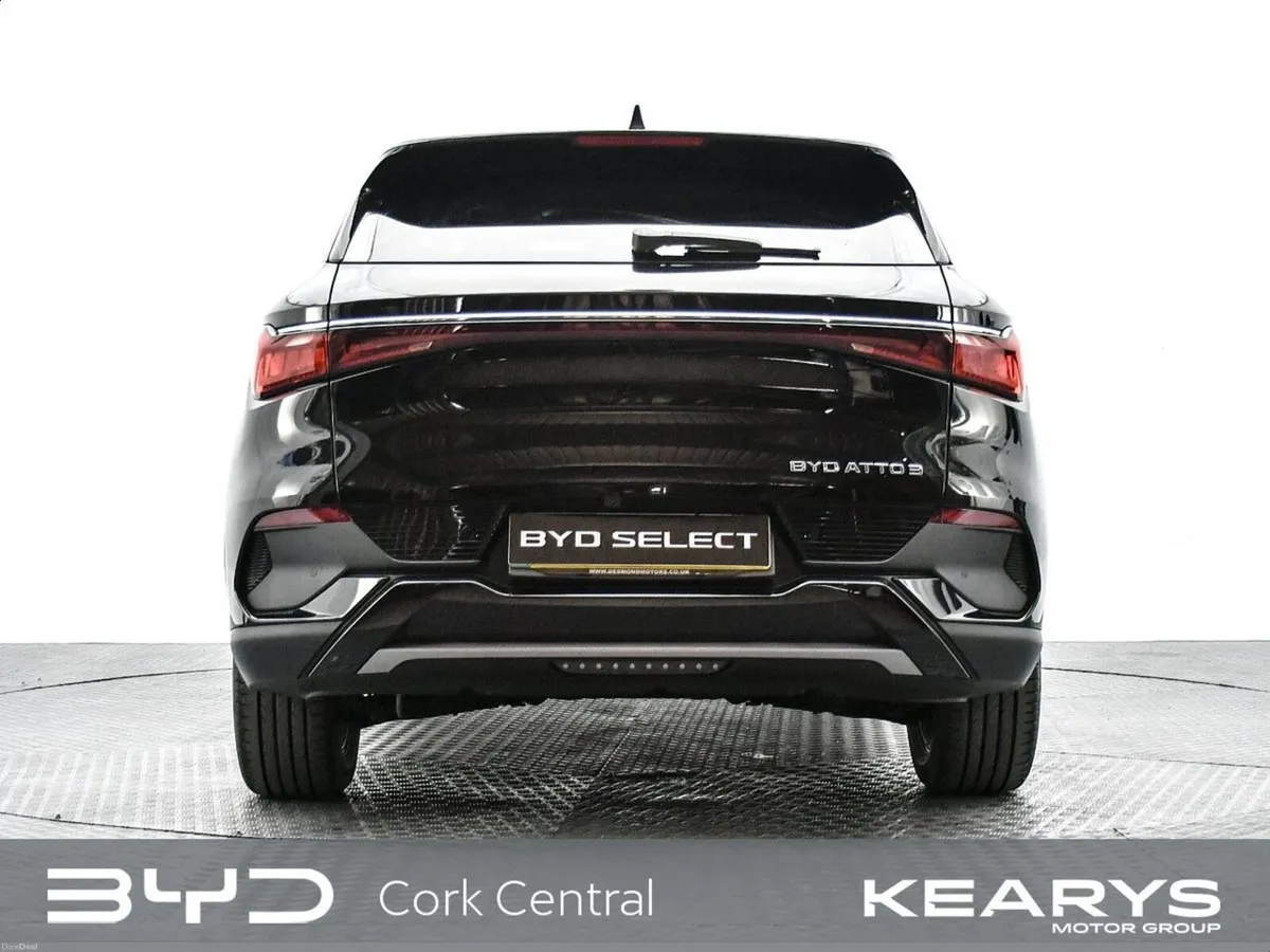BYD ATTO 3 Design 204 Electric 60kWh Auto 11kW OBC - Image 3