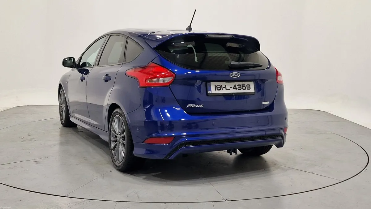 Ford Focus 2018 - Image 1