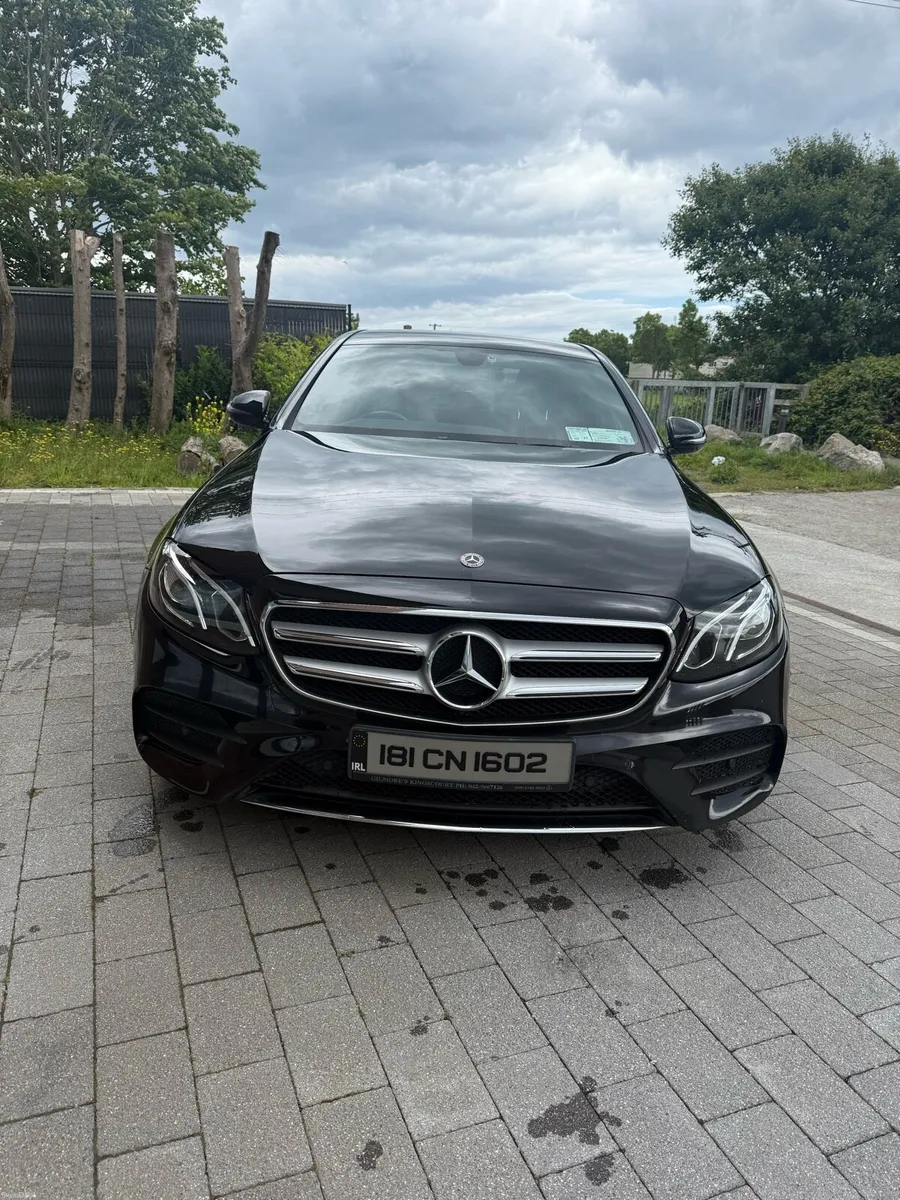 Selling a Mercedes in excellent condition - Image 1
