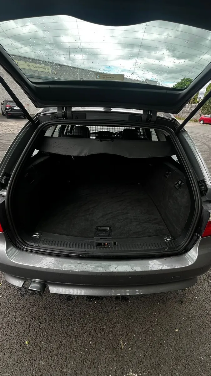 Bmw 520d Touring - Image 4