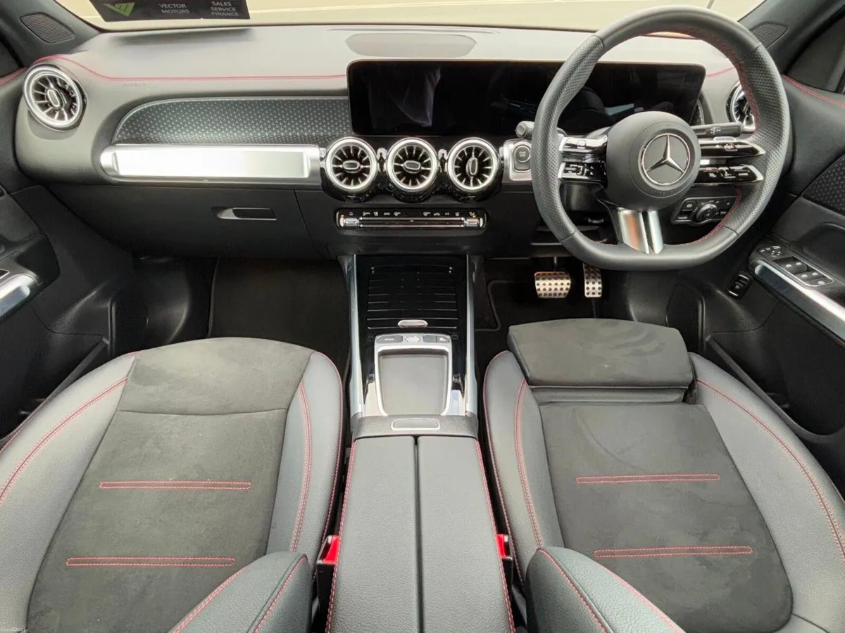 Mercedes-Benz EQB 250+ AMG LINE URBAN EDITON LONG - Image 2