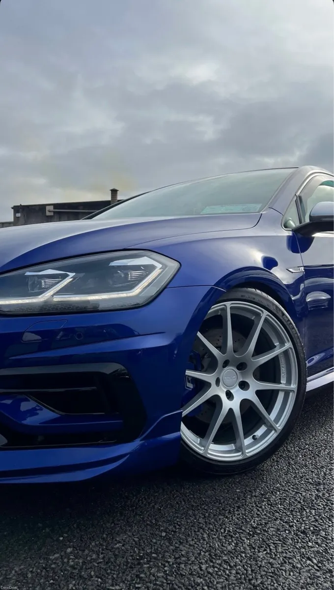 Volkswagen Golf R 7.5 2.0 DSG - Image 4