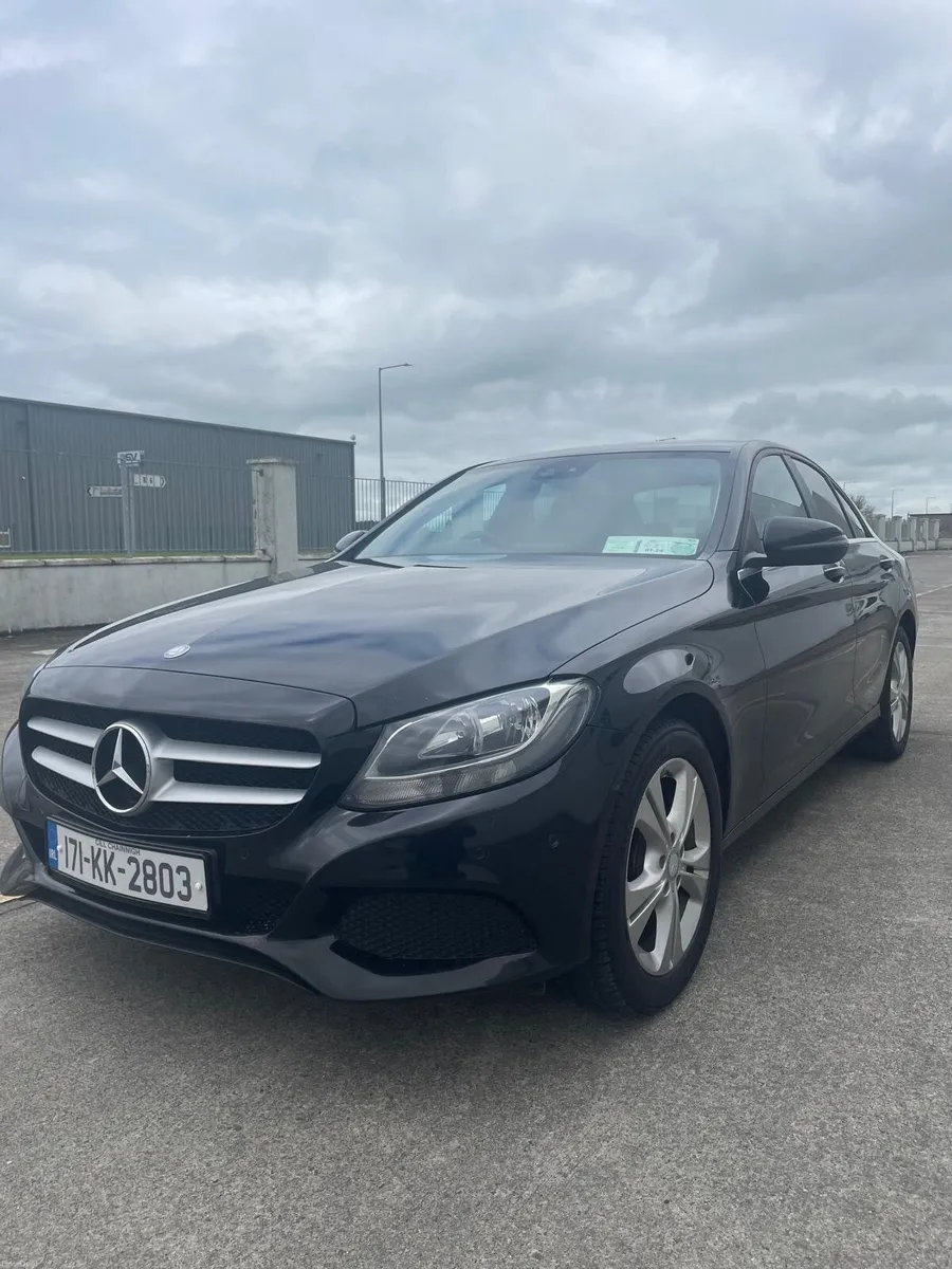 Mercedes-Benz C-Class 2017 - Image 3