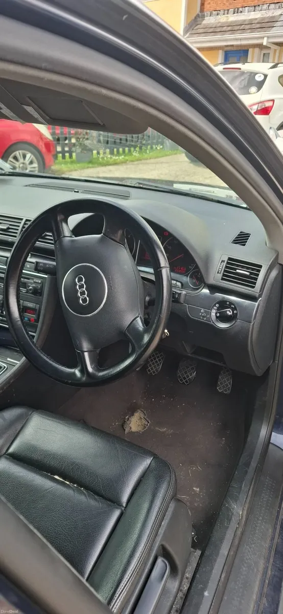 Audi A4 2004 - Image 3