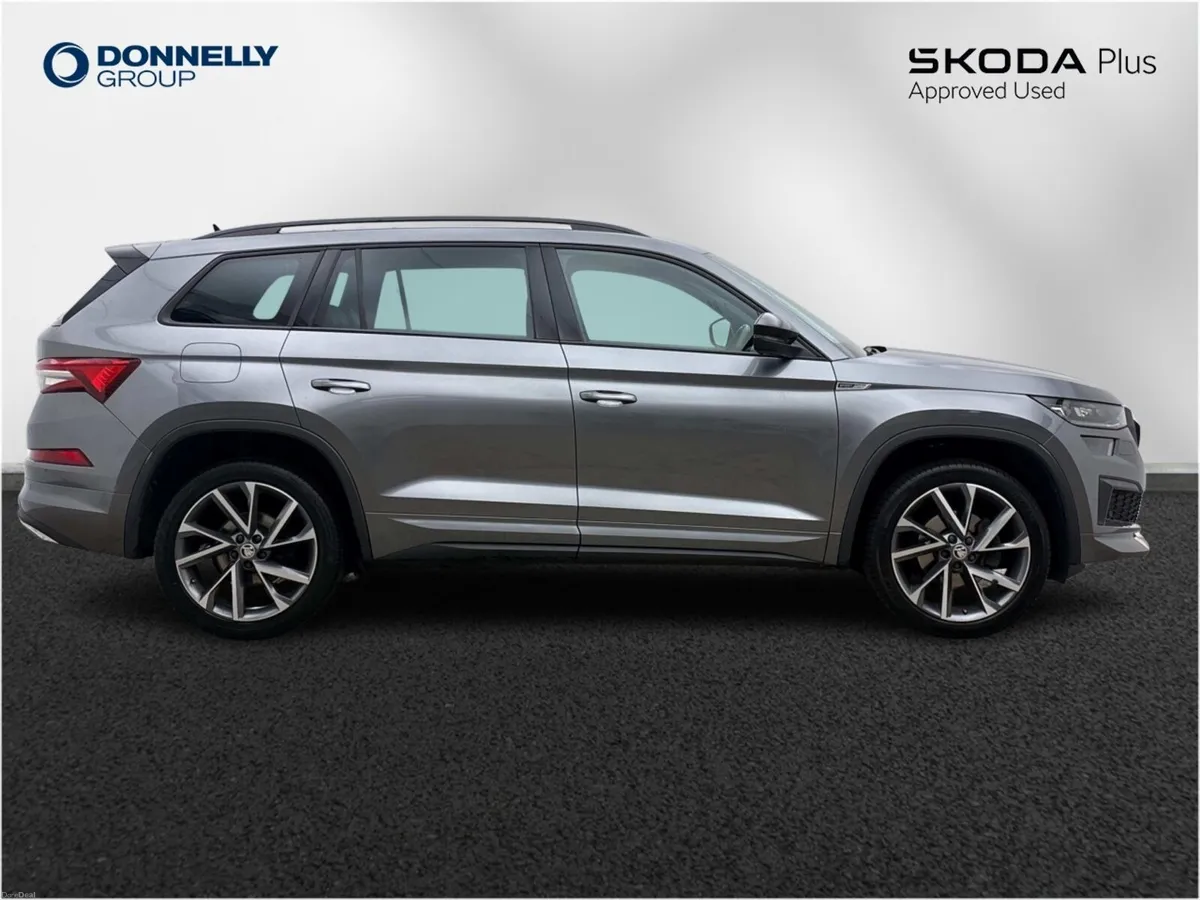 Skoda KODIAQ Estate Sport Line - Image 4
