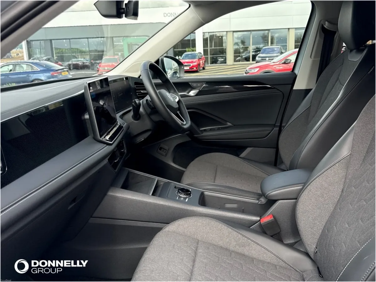 Volkswagen Tiguan Estate Match - Image 2
