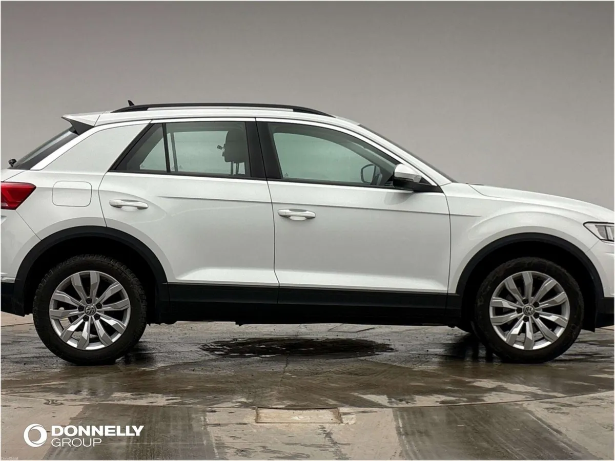 Volkswagen T-roc Hatchback SE - Image 4