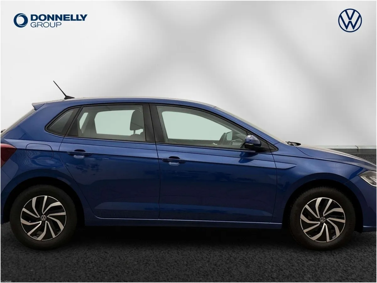 Volkswagen Polo Hatchback Life - Image 4
