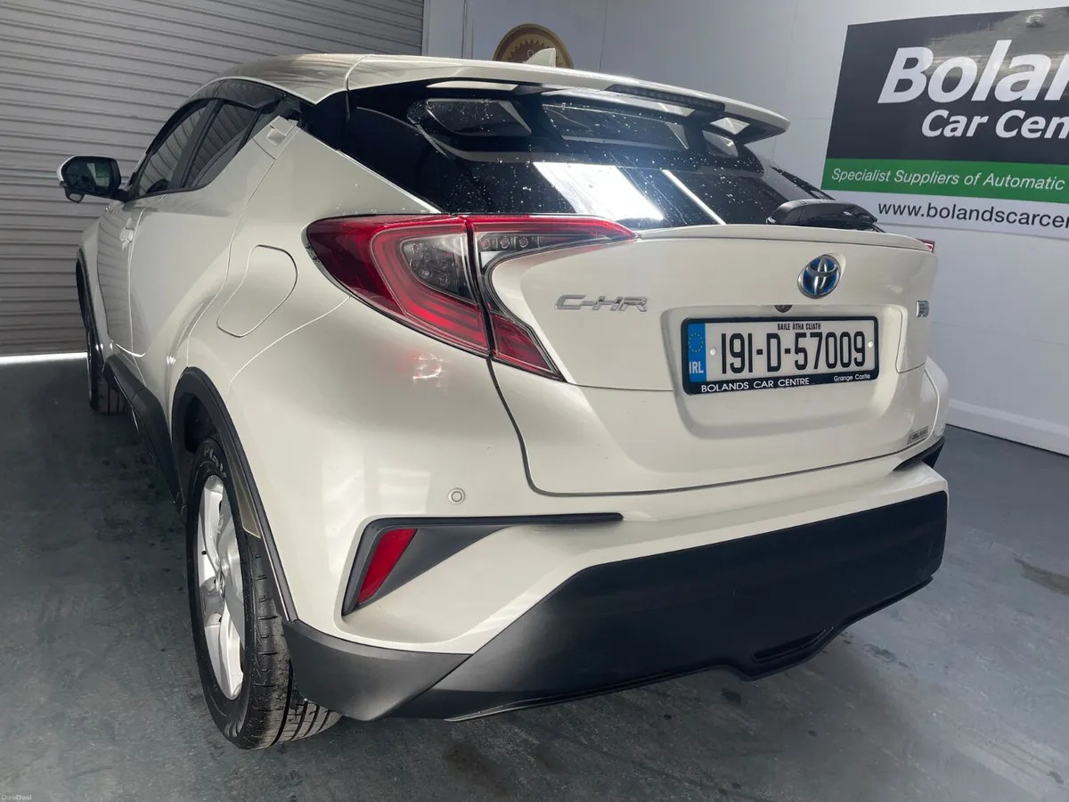 2019 Toyota C-HR Hybrid 1.8 Automatic 5dr Model - Image 5