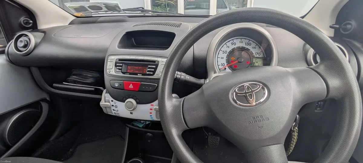Toyota Aygo 2013 LOW MILEAGE - Image 4