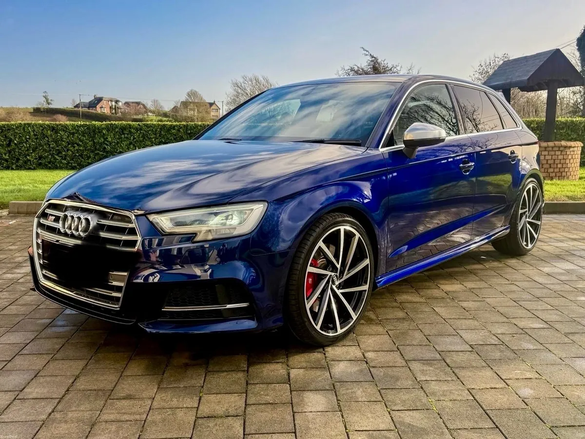 Audi S3 2017 - Image 2