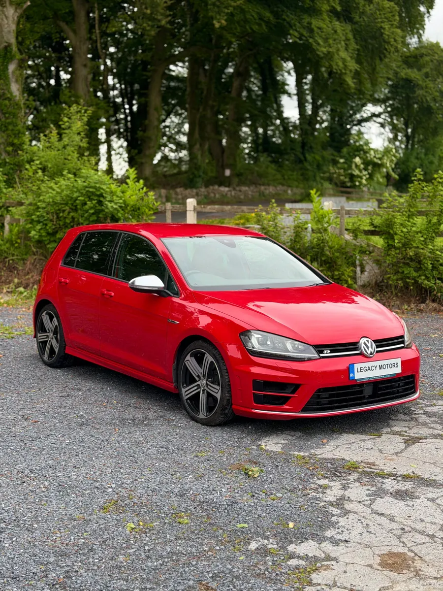 Volkswagen Golf R | 2017 | 13,000 KM | 4MOTION AWD - Image 4