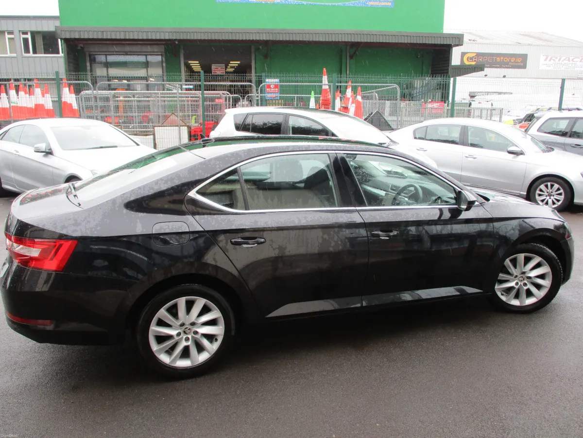 Skoda Superb Ambition 150Bhp  2022 - Image 4