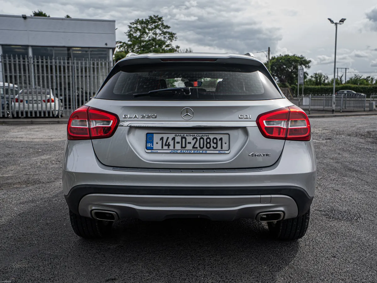 Mercedes-Benz GLA 2014 - Image 4
