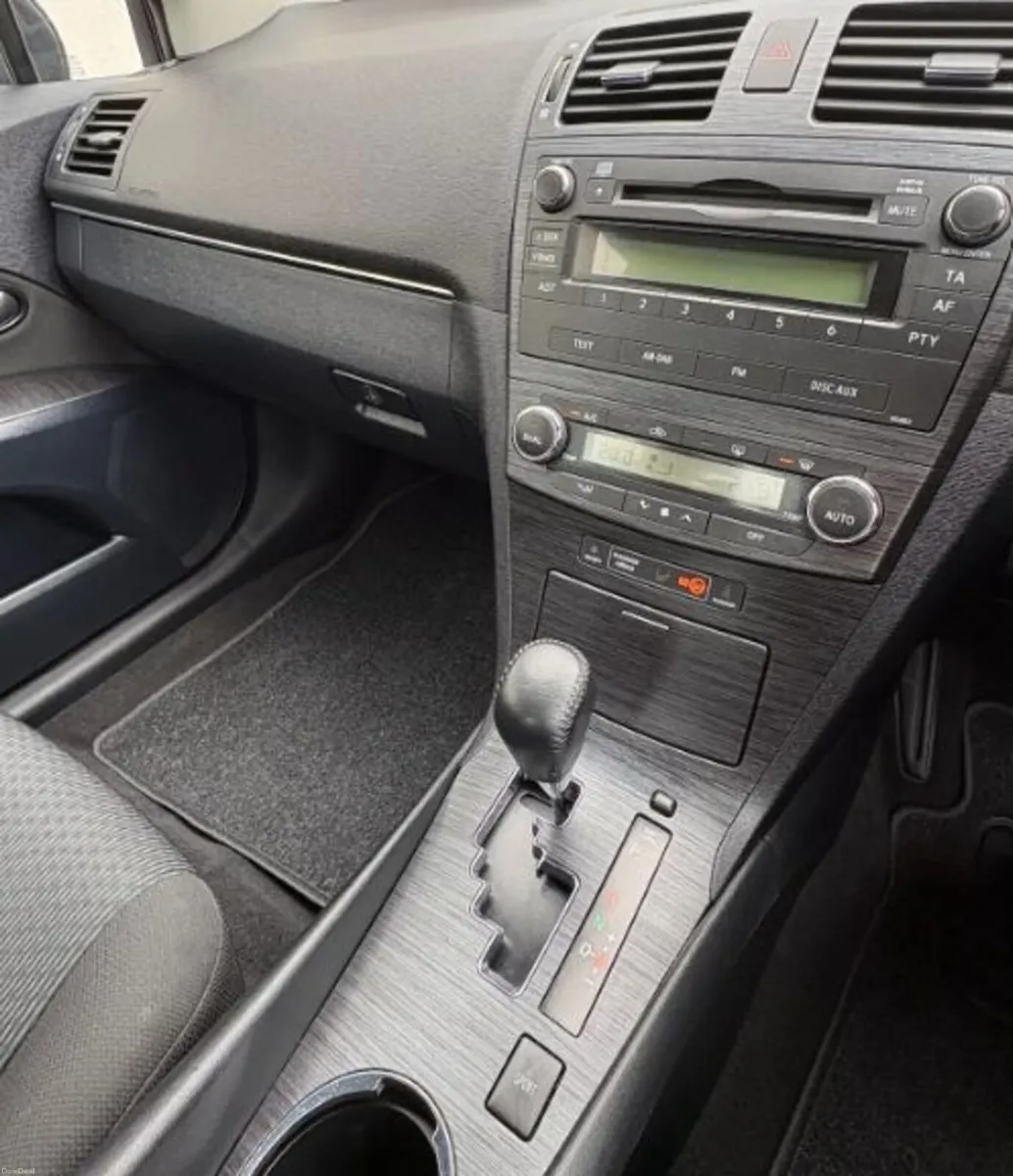 Toyota Avensis - Automatic - Spotless Car - Image 4