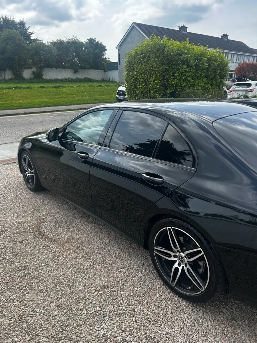 2018 Mercedes-Benz E220d SE Auto – €21,950 - Image 4