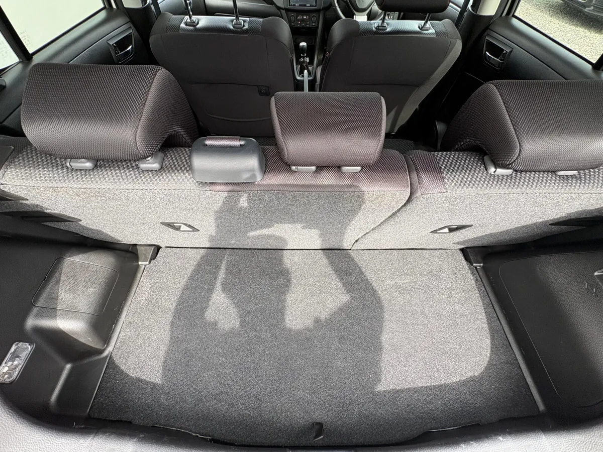 1.6 SUZUKI SWIFT - Image 5