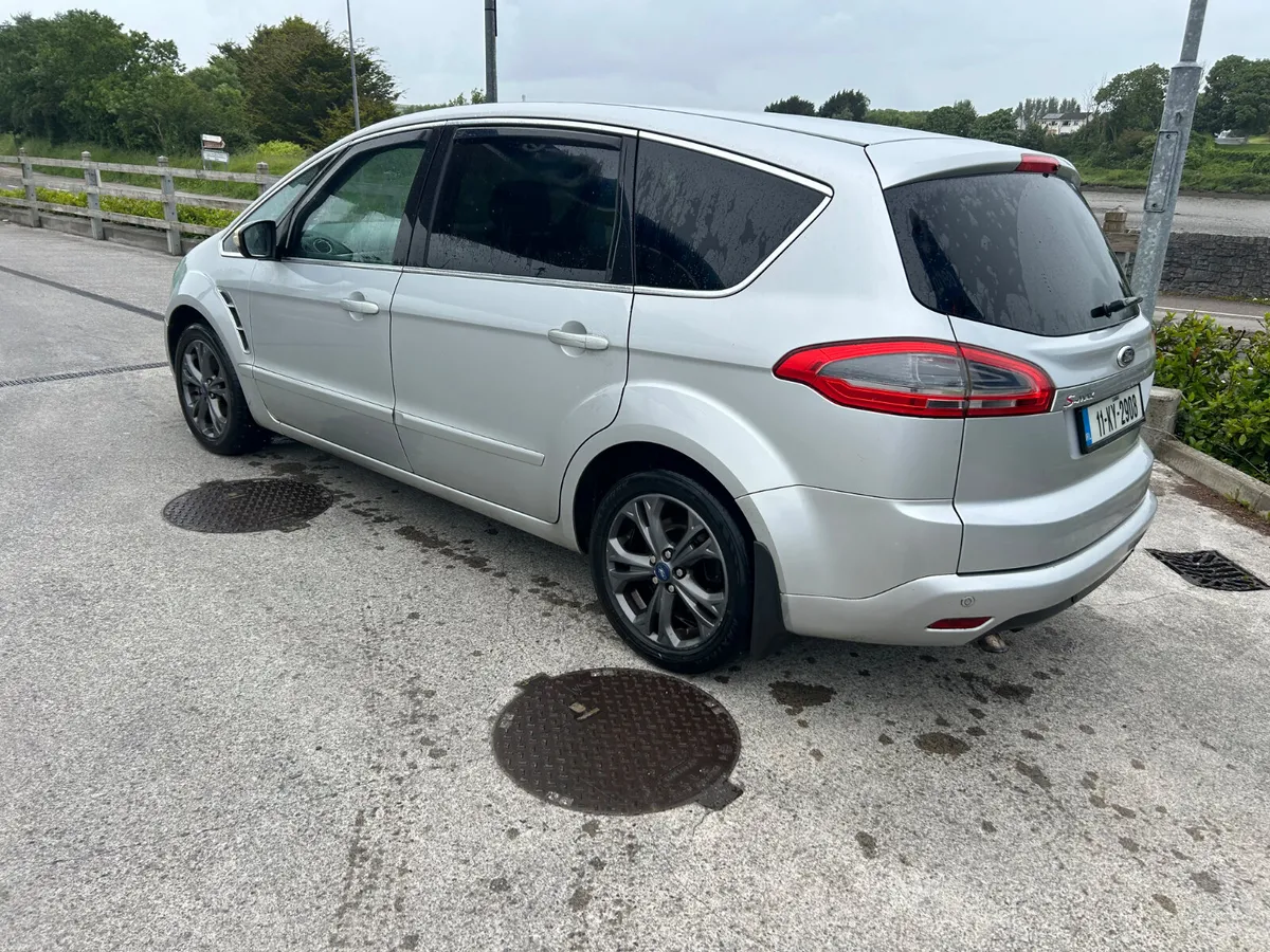 Ford S-Max Titanium Hi Spec - Image 4