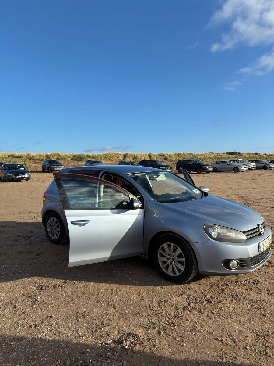 Volkswagen Golf 2012 - Image 1