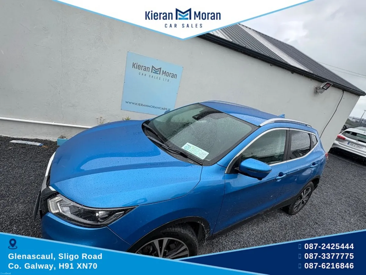 Nissan Qashqai 1.2 DIG-T N-CONNECTA 5DR AUTO - Image 3