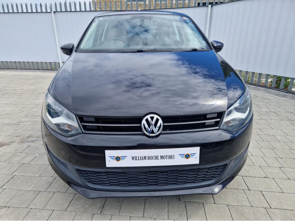 Volkswagen Polo 1.2 PETROL AUTO - Image 3