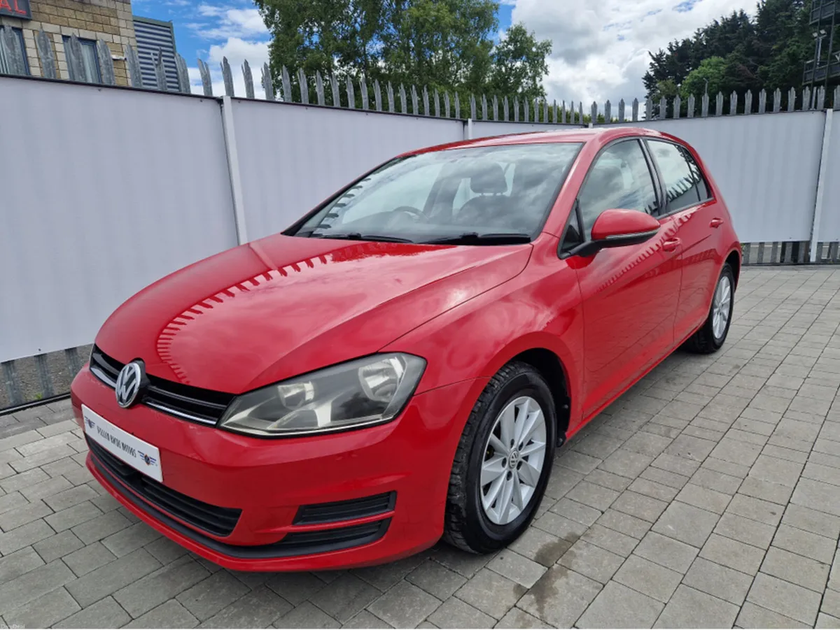 Volkswagen Golf 1.2 PETROL AUTO - Image 4