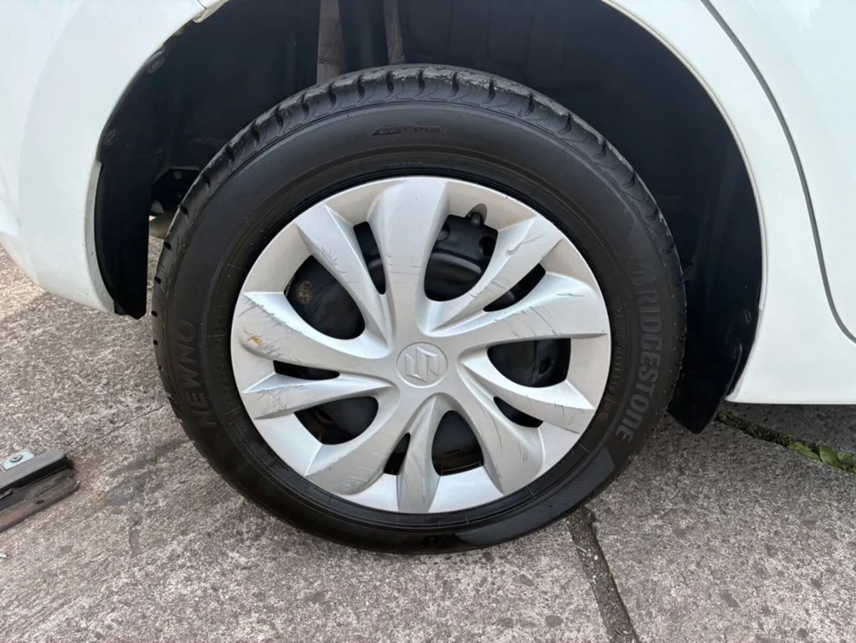 Suzuki Swift 1.2 petrol automatic - Image 2
