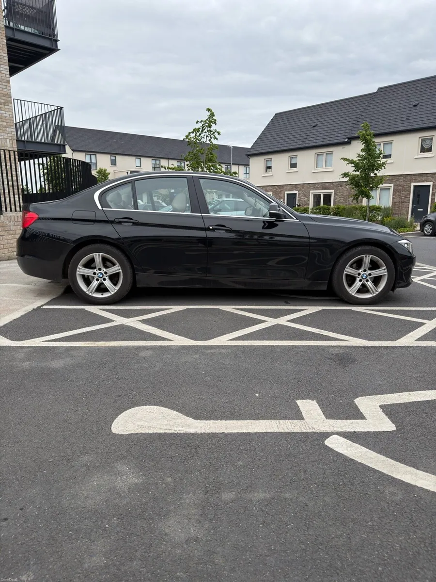 BMW 3 series - Image 6