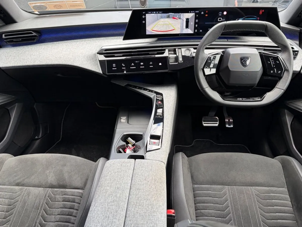 Peugeot 3008 GT 1.2 Mhev 136BHP - Image 3