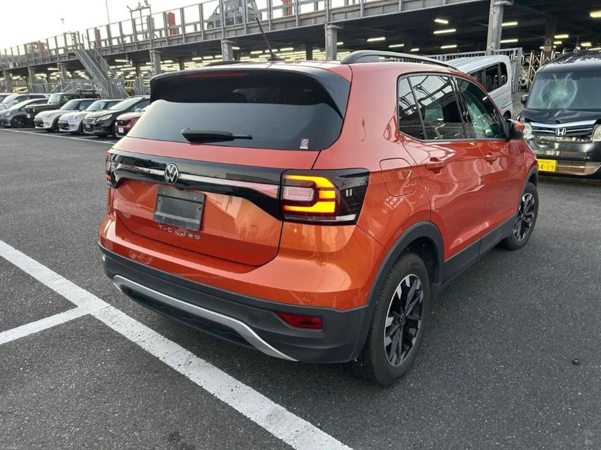 Volkswagen T-Cross 1.0 TSI ACTIVE AUTOMATIC - UPGR - Image 2