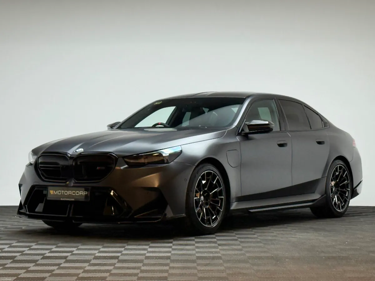 BMW M5 M5 ULTIMATE PACK 4.4 PHEV 727HP - Image 3
