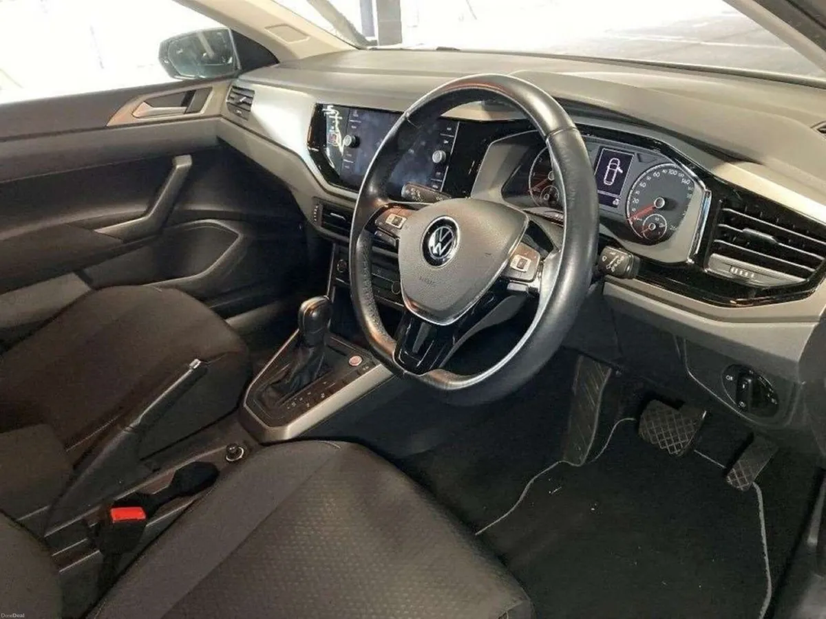 Volkswagen Polo 1.0 TSI COMFORT LINE AUTOMATIC - F - Image 3